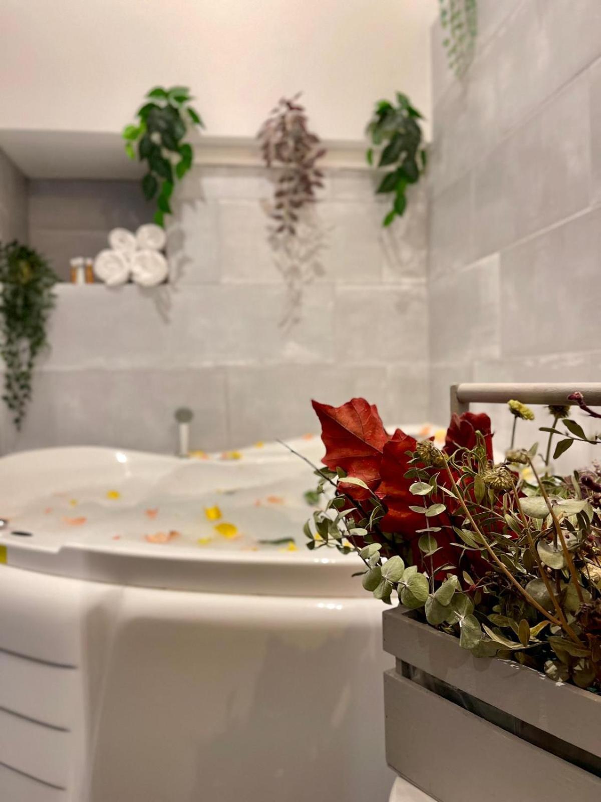 Old Town Jacuzzi Studio Βουκουρέστι Εξωτερικό φωτογραφία